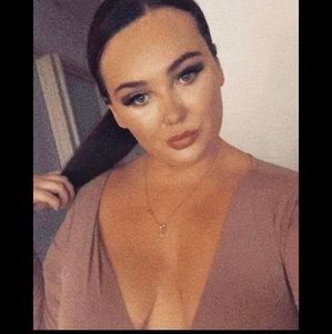 Meet your Posher, Brittany